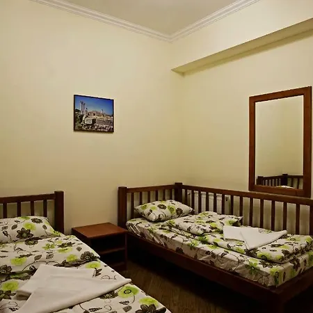 Hostel Affittacamere *